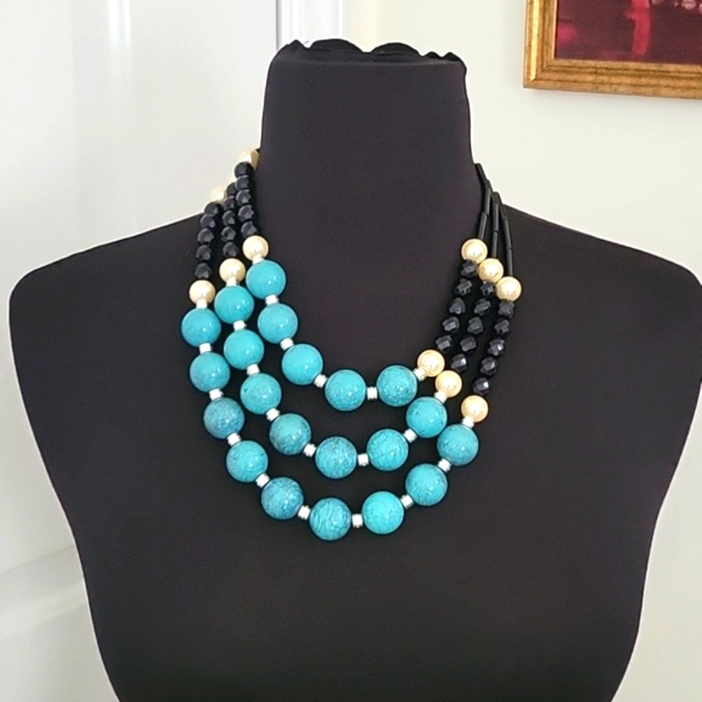 🩵 Beautiful Turquoise and Pearl Necklace 🩵